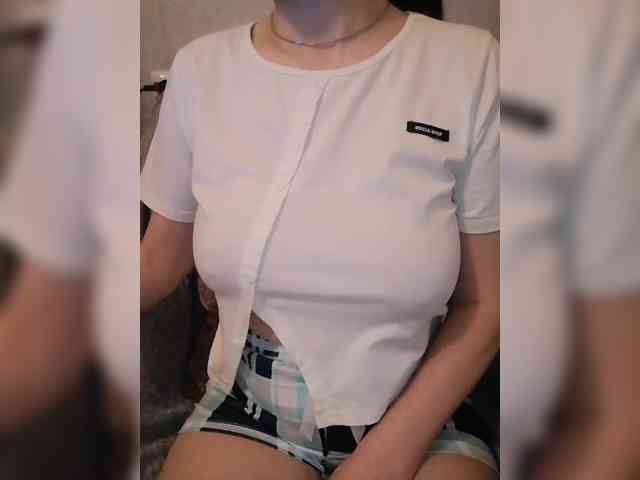 Liza_555 webcam