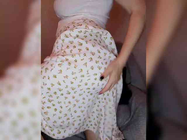 Liza_555 webcam