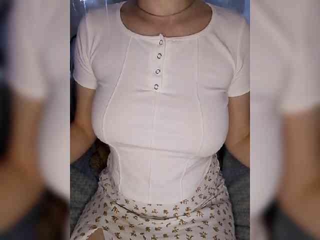 Liza_555 webcam
