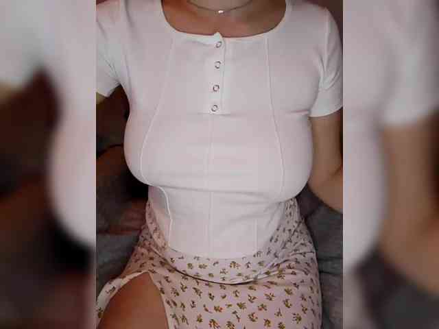 Liza_555 webcam