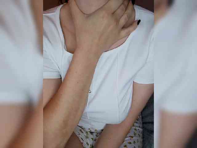 Liza_555 webcam