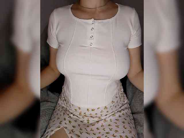 Liza_555 webcam