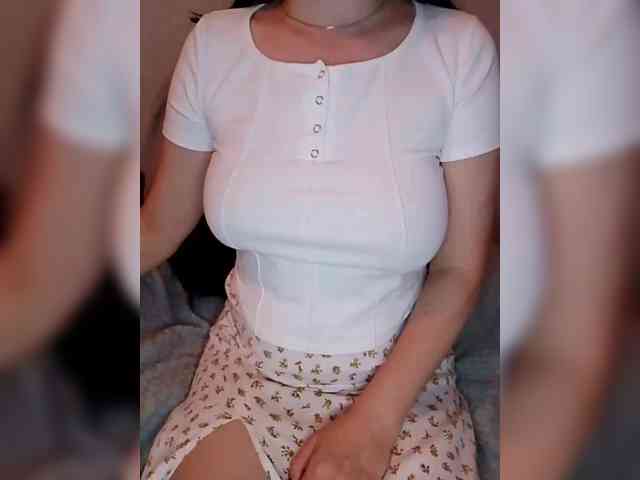 Liza_555 webcam