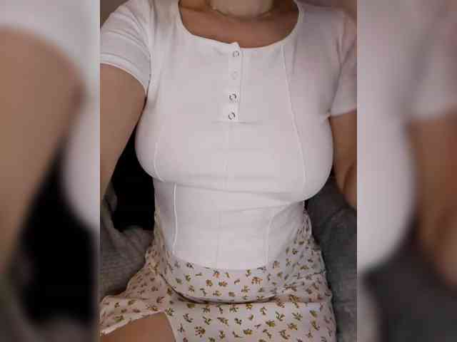 Liza_555 webcam