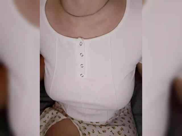 Liza_555 webcam