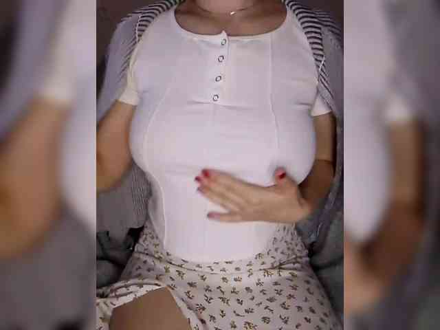 Liza_555 webcam
