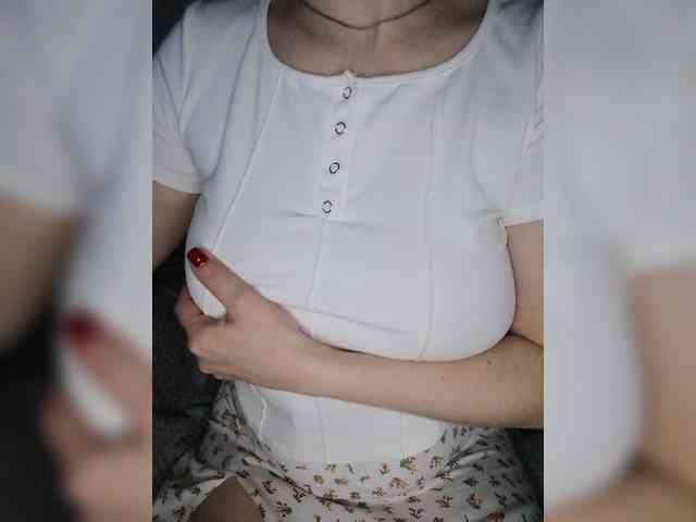 Liza_555 webcam