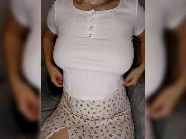 Liza_555 webcam