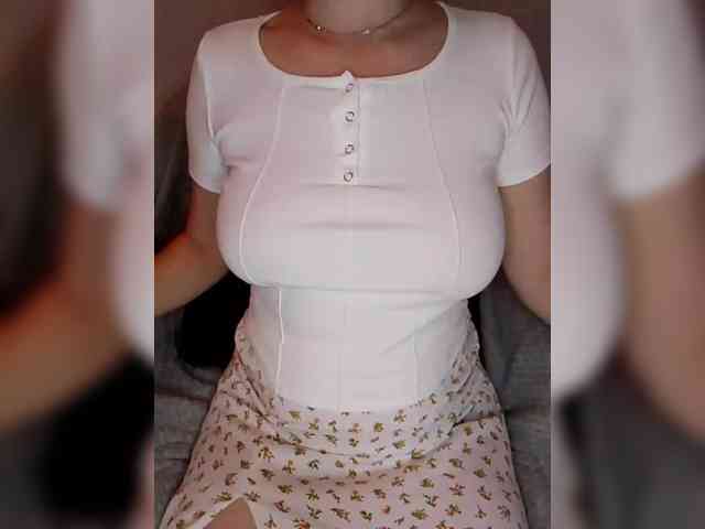 Liza_555 webcam