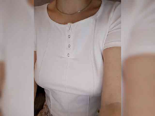 Liza_555 webcam