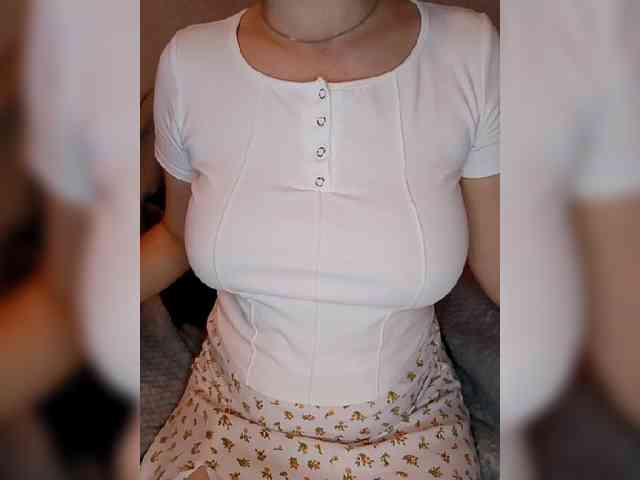 Liza_555 webcam
