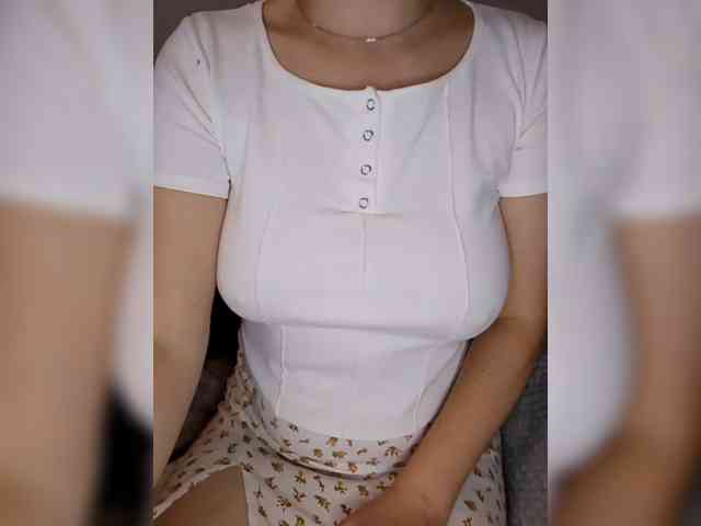 Liza_555 webcam