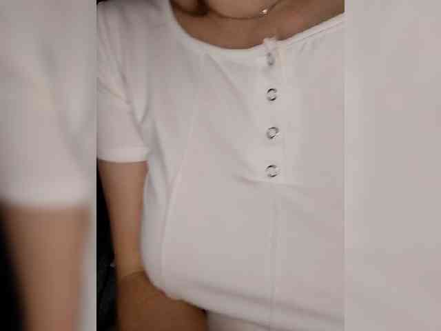 Liza_555 webcam