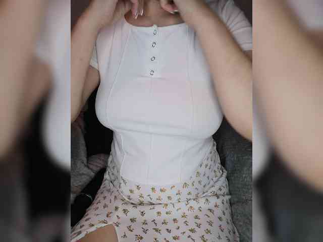 Liza_555 webcam