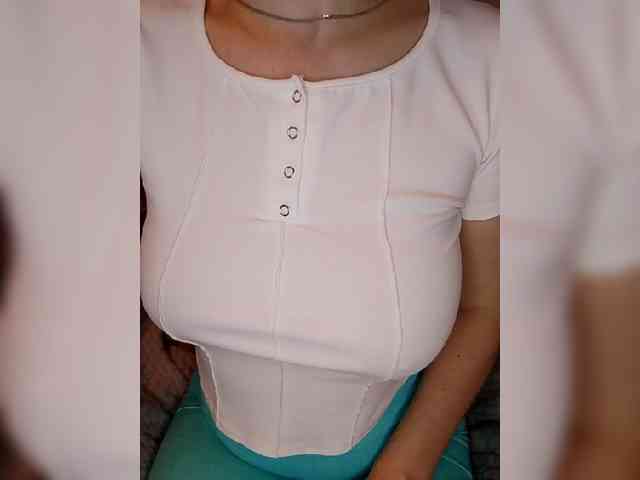 Liza_555 webcam