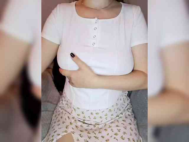 Liza_555 webcam