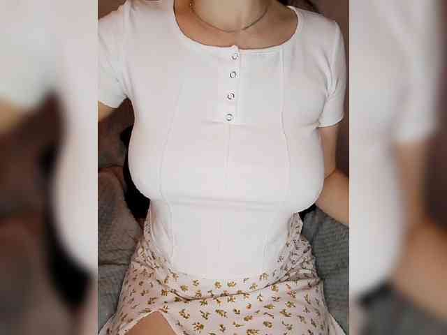 Liza_555 webcam