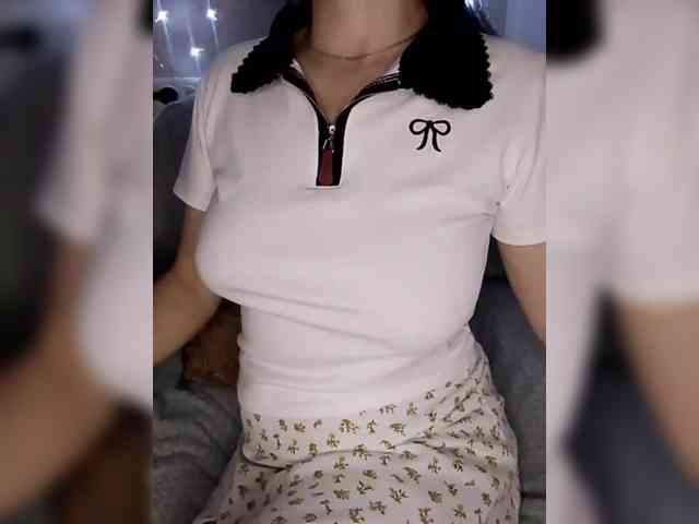 Liza_555 webcam