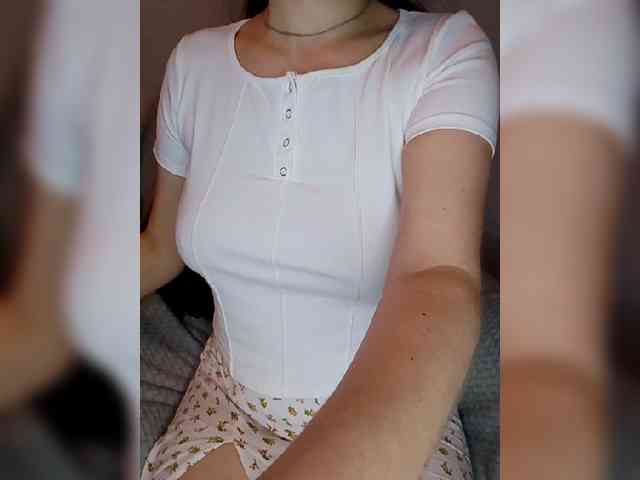 Liza_555 webcam