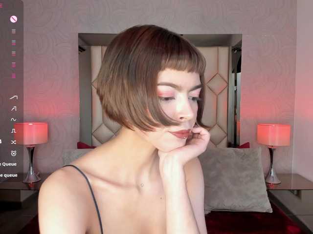 DollyConnor live cam on BongaCams