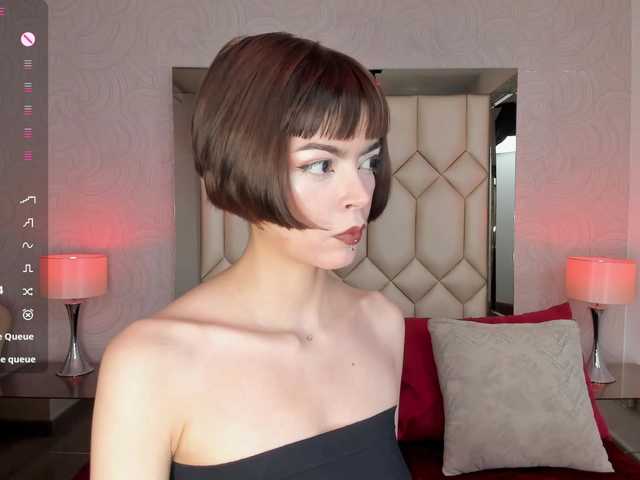 DollyConnor live cam on BongaCams