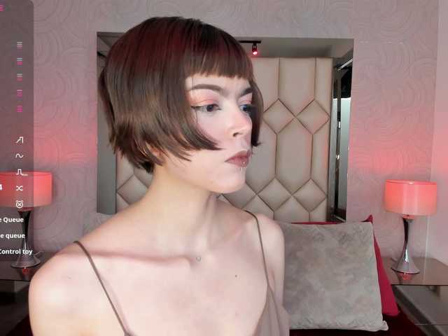 DollyConnor live cam on BongaCams