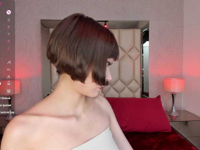 DollyConnor live cam on BongaCams