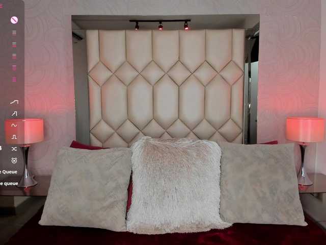 DollyConnor live cam on BongaCams
