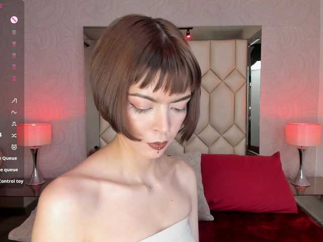 DollyConnor live cam on BongaCams