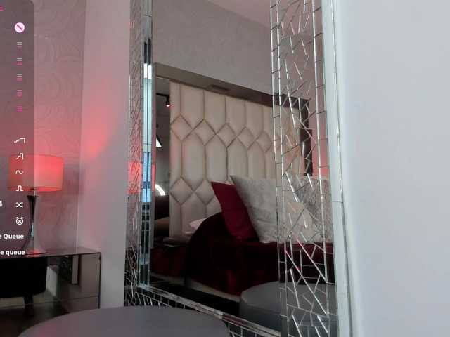 DollyConnor live cam on BongaCams