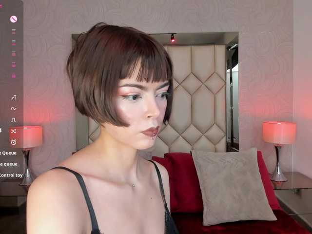 DollyConnor live cam on BongaCams