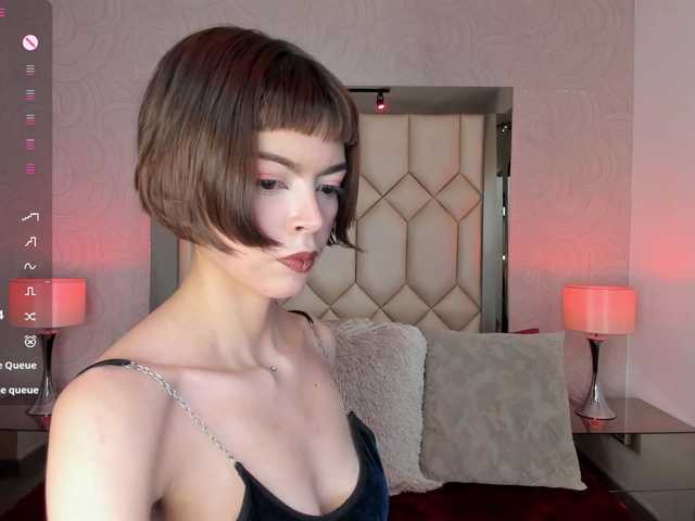 DollyConnor live cam on BongaCams
