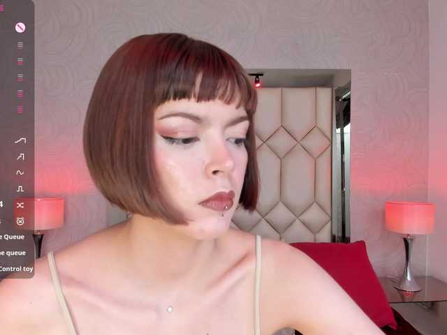 DollyConnor live cam on BongaCams