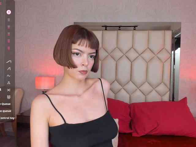 DollyConnor's webcam live show
