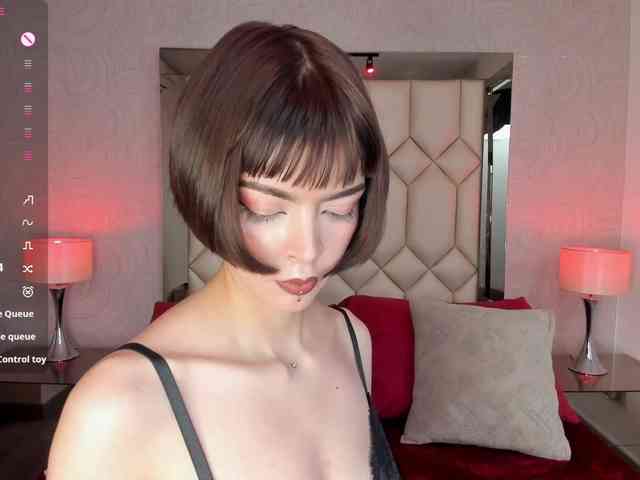 Modelo: DollyConnor