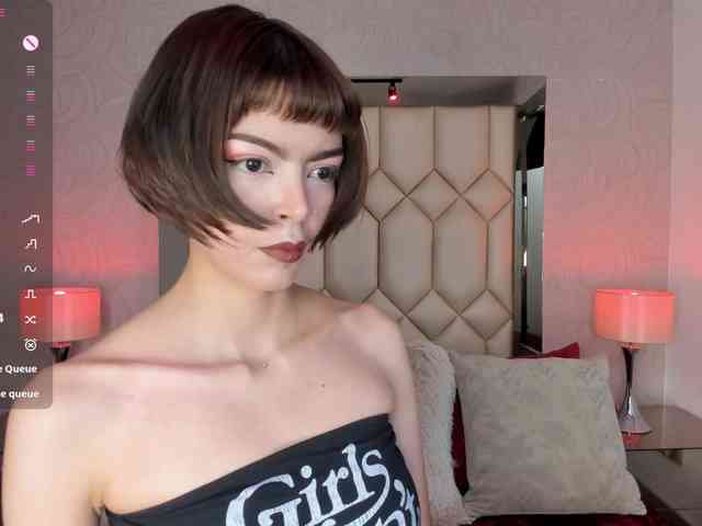Modèle: DollyConnor