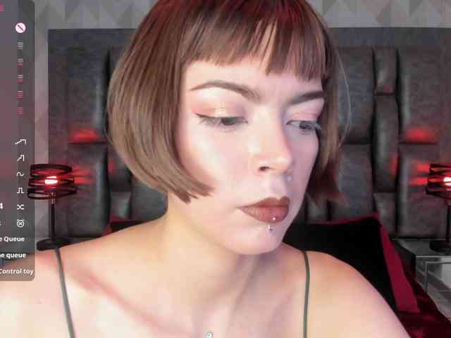 DollyConnor webcam
