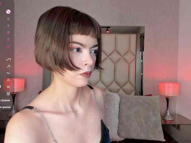 DollyConnor webcam