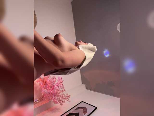 Karlacortes live cam on BongaCams