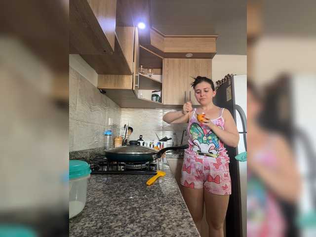 karlacortes1 live cam on BongaCams