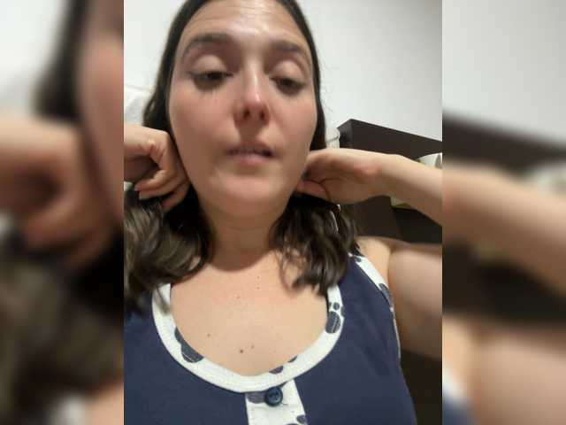 Karlacortes live cam