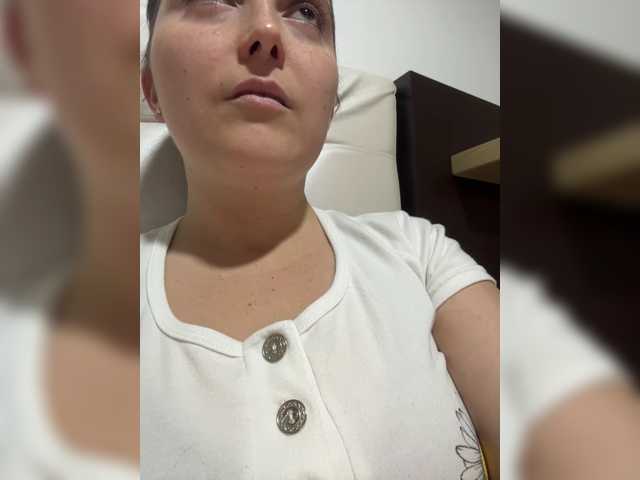 Karlacortes live cam