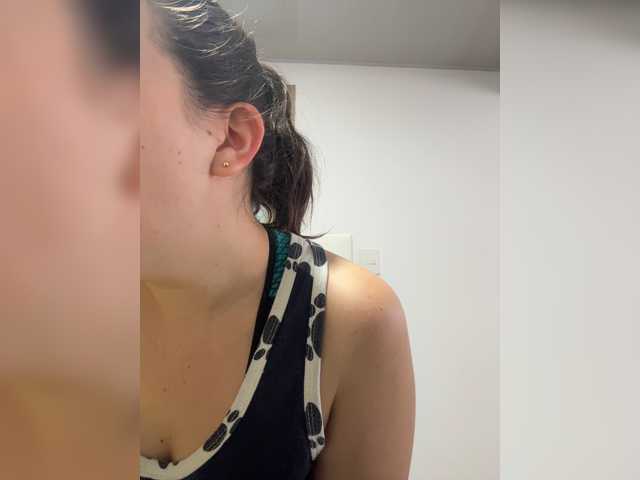 karlacortes1 live cam on BongaCams