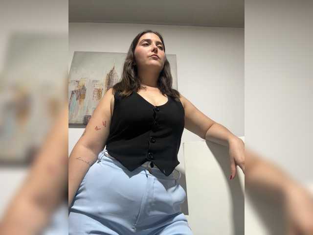 karlacortes1 live cam on BongaCams