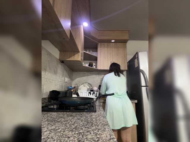 Karlacortes live cam