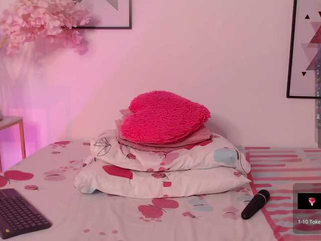 karlacortes1 live cam on BongaCams