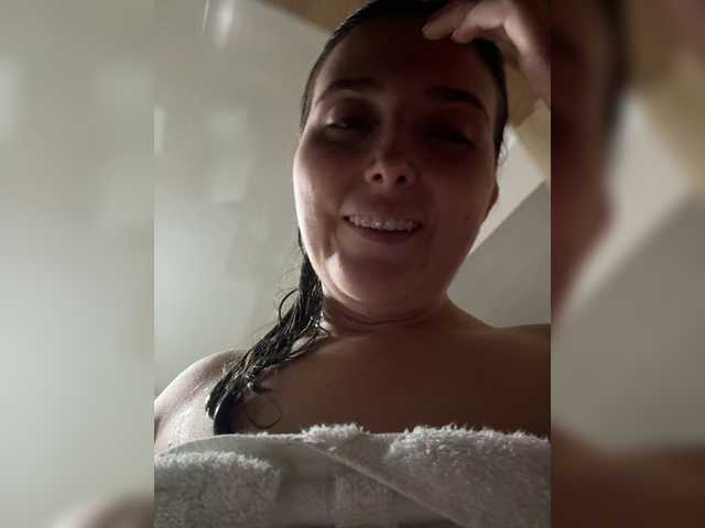 karlacortes1 live cam on BongaCams