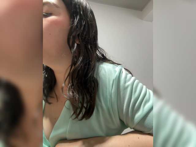 Karlacortes live cam preview