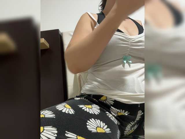 karlacortes1 live cam on BongaCams