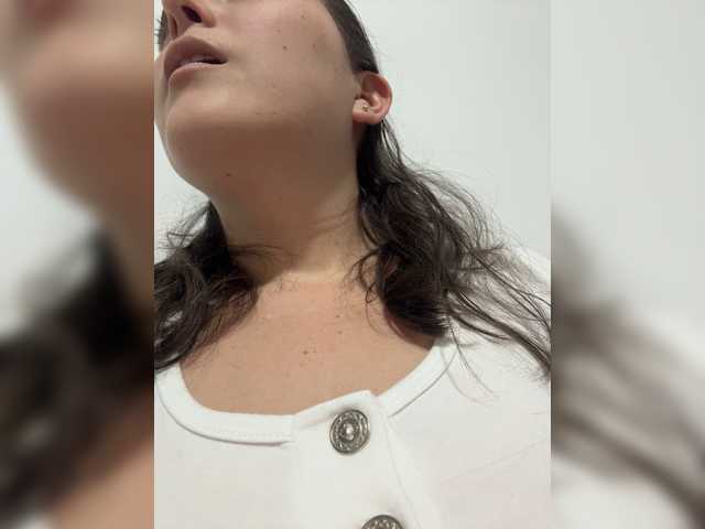 karlacortes1, en vivo ahora en BongaCams